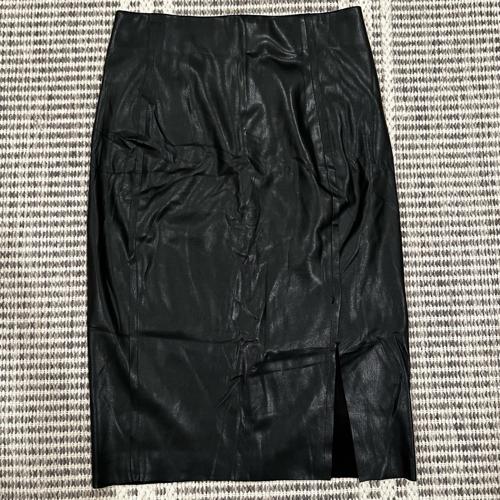 LOFT faux leather pencil skirt, size 00